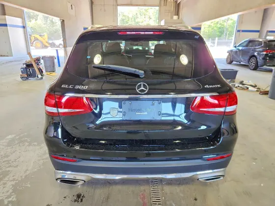 2018 Mercedes-Benz GLC GLC 300