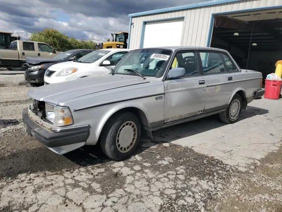 1989 Volvo DL