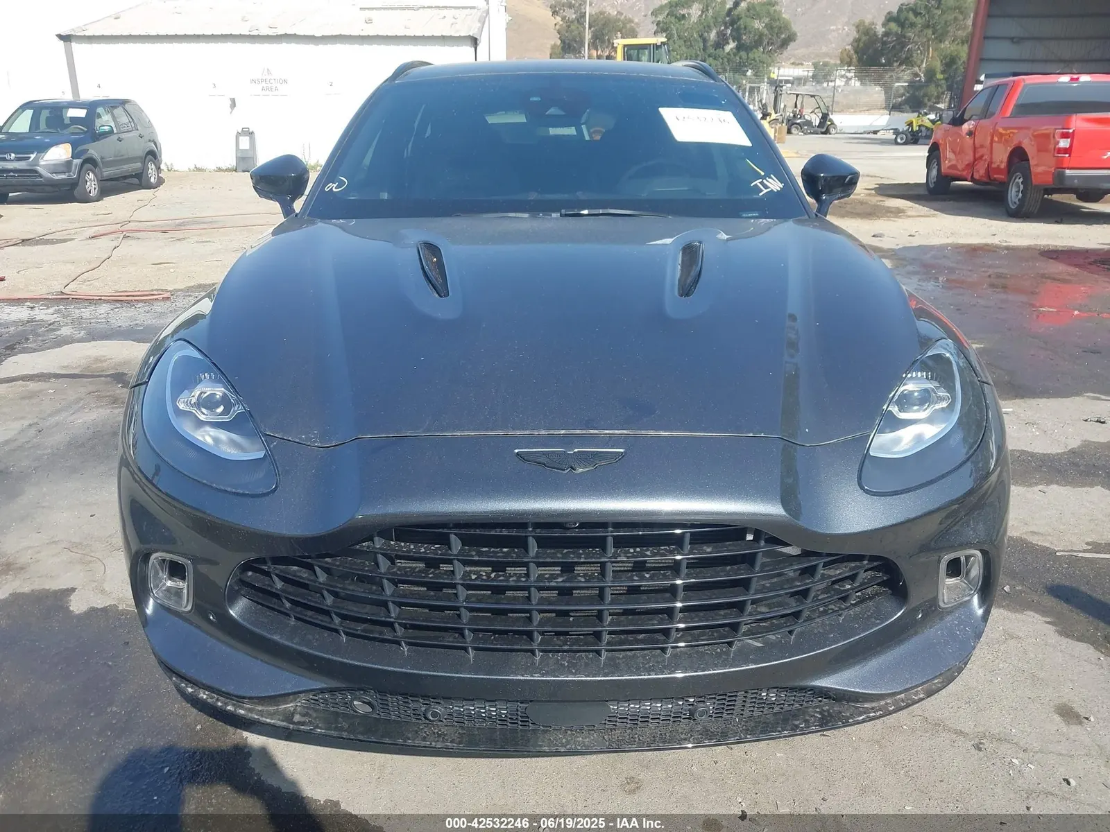 2021 Aston Martin DBX