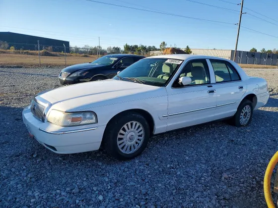 2007 Mercury Grand Marquis GS