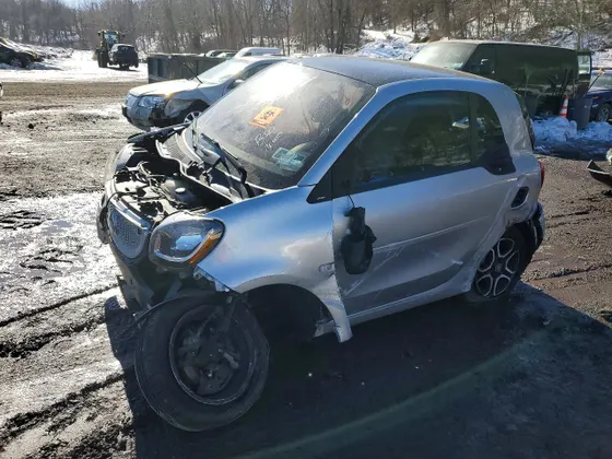 2017 smart fortwo pure
