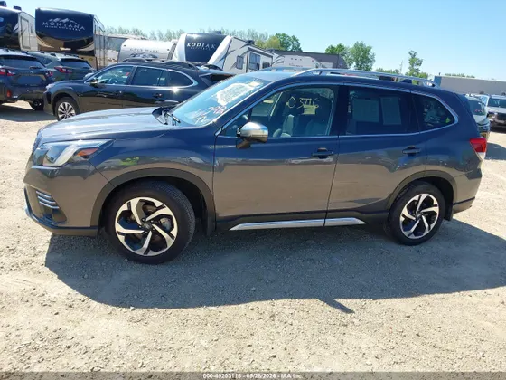 2023 Subaru Forester Touring