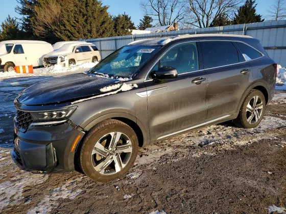 2022 Kia Sorento Plug-In Hybrid SX