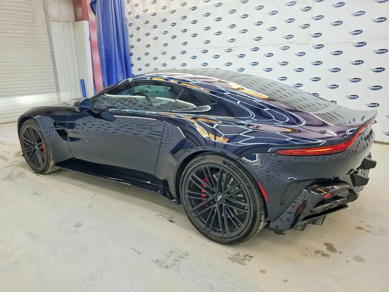 2025 Aston Martin Vantage