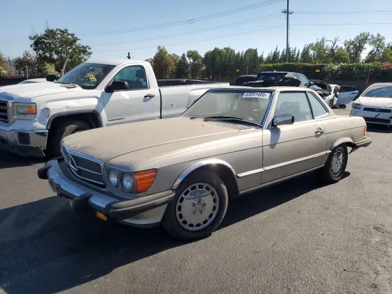 1986 Mercedes-Benz SL 560 SL