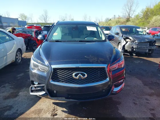 2020 INFINITI QX60 LUXE