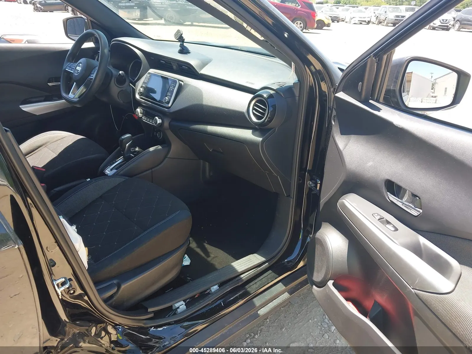 2018 Nissan Kicks S