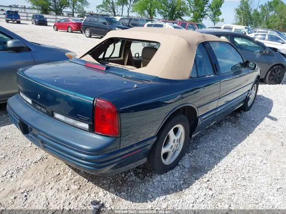 1995 Oldsmobile Cutlass Supreme