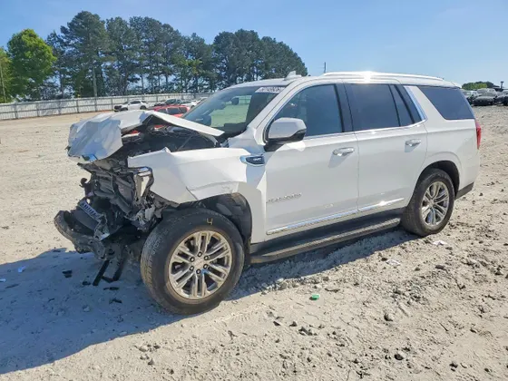 2022 GMC Yukon SLT