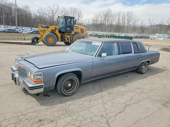 1982 Cadillac Fleetwood