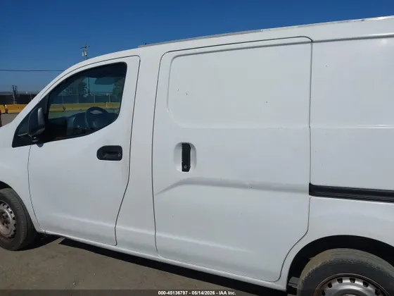 2016 Nissan NV200 SV