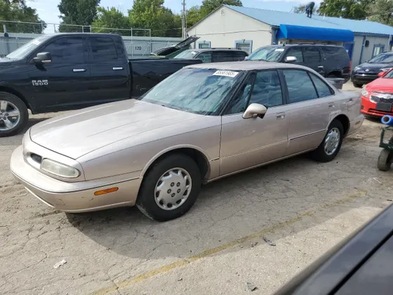 1999 Oldsmobile 88 LS