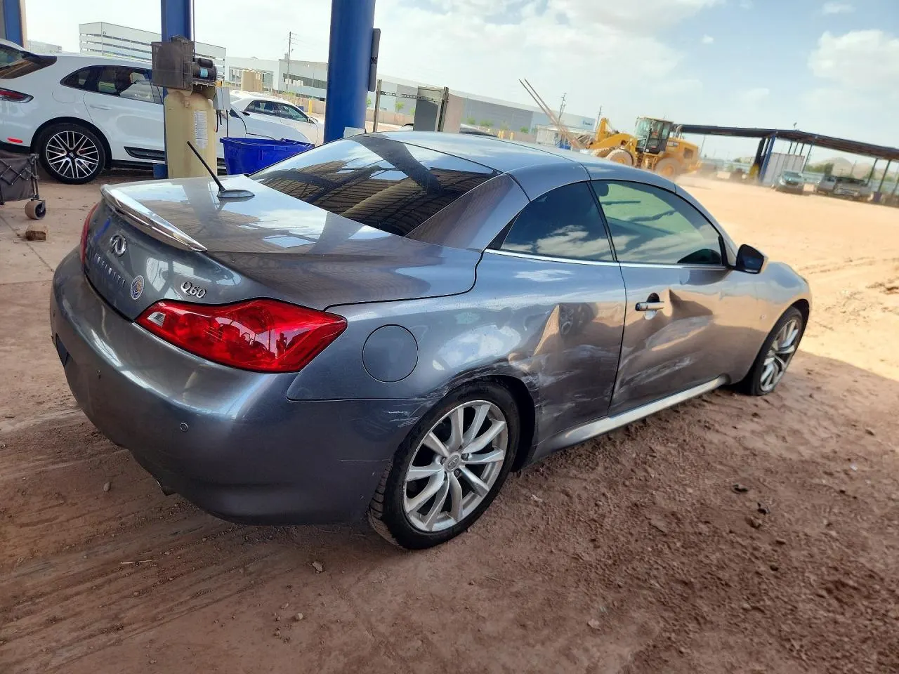 2014 INFINITI Q60 Convertible