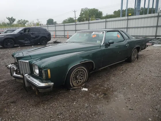 1975 Pontiac Grand Prix