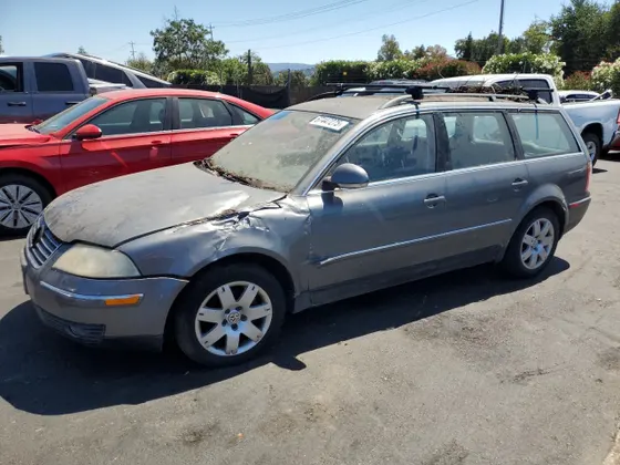 2005 Volkswagen Passat Wagon GLS