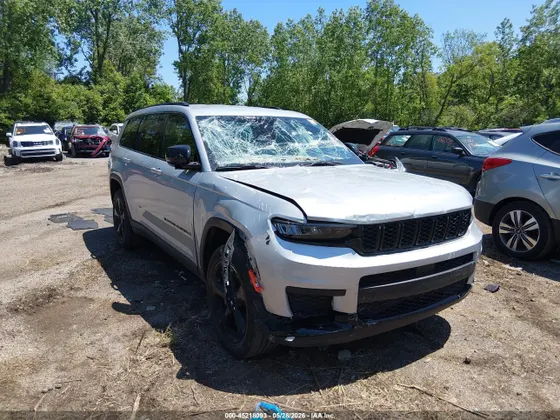 2021 Jeep Grand Cherokee L Altitude