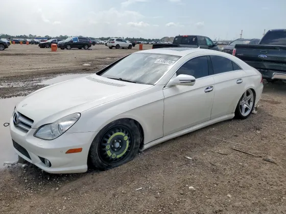2010 Mercedes-Benz CLS-Class CLS 550