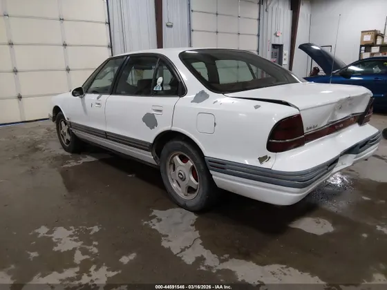1995 Oldsmobile 88 ROYALE