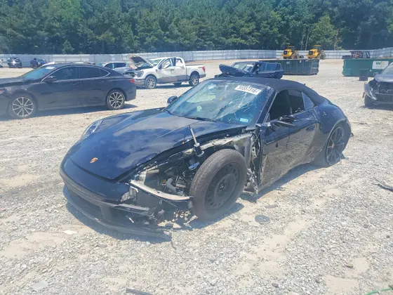 2020 Porsche 911 Carrera