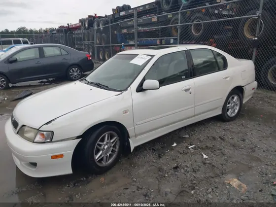 2002 INFINITI G20 Luxury