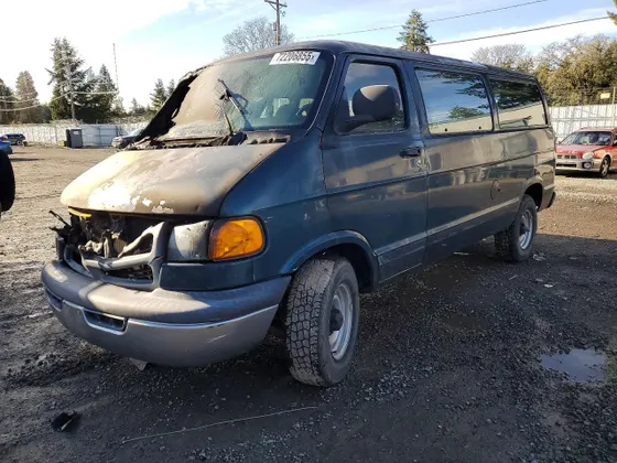 2001 Dodge Ram Van B1500