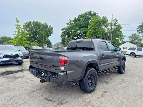 2021 Toyota Tacoma 4WD SR5