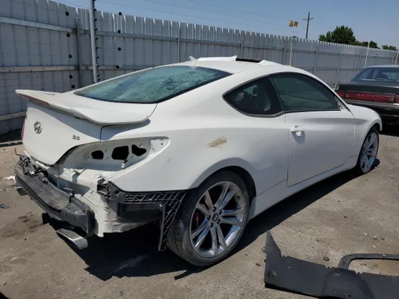 2012 Hyundai Genesis Coupe 3.8 Grand Touring