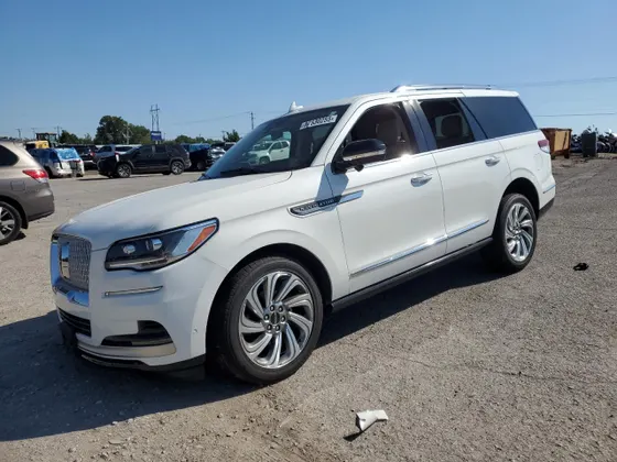 2023 Lincoln Navigator Reserve