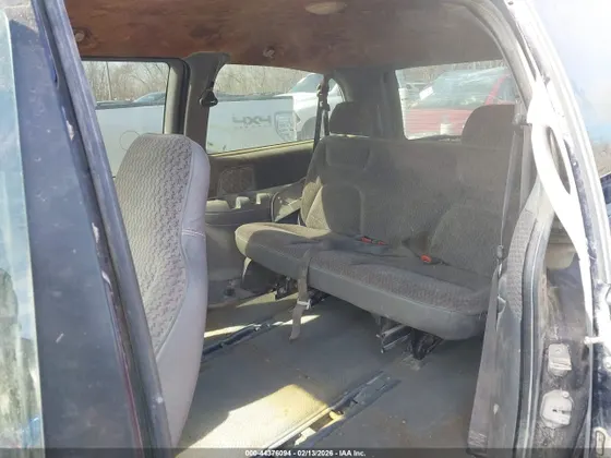 1998 Plymouth Voyager SE