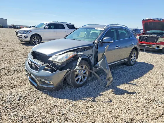 2016 INFINITI QX50