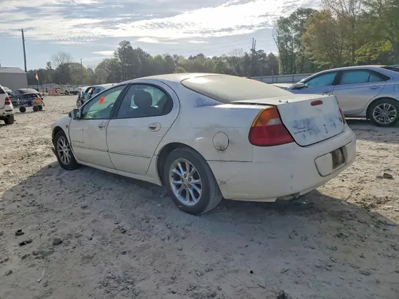 2000 Chrysler 300M
