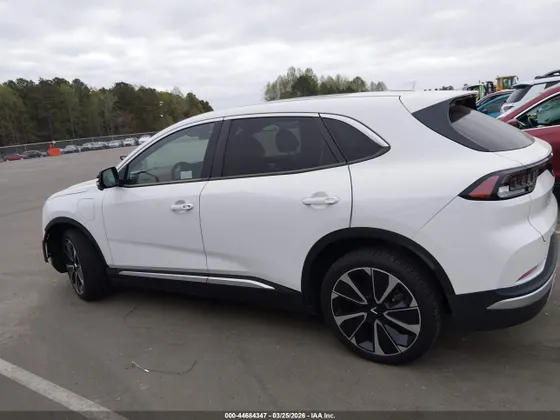 2025 VinFast VF 8 Plus