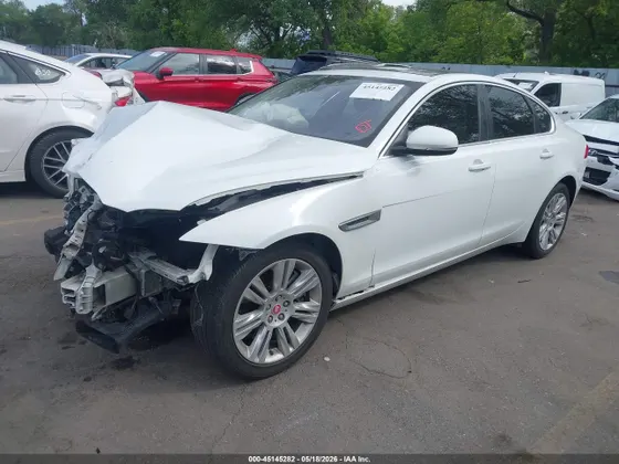 2017 Jaguar XF 35t Premium
