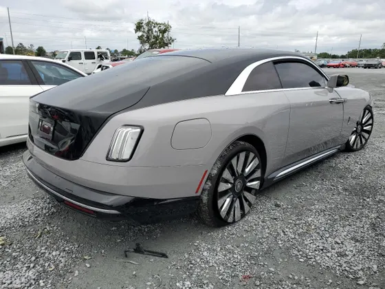 2024 Rolls-Royce Spectre