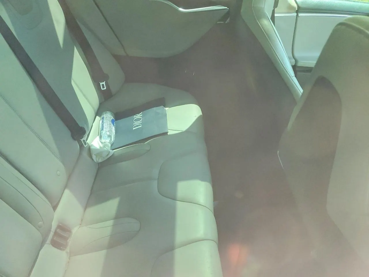 2013 Tesla Model S