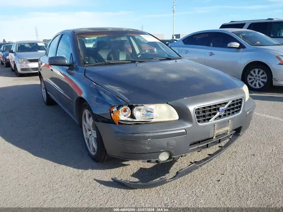 2005 Volvo S60 2.5T