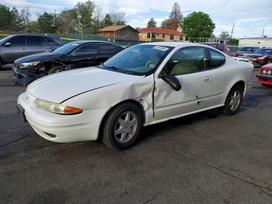 2004 Oldsmobile Alero GL2