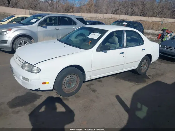 1997 Nissan Altima XE