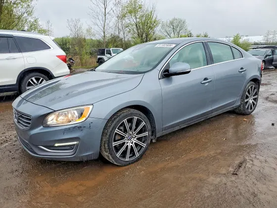 2016 Volvo S60 Inscription T5 Premier