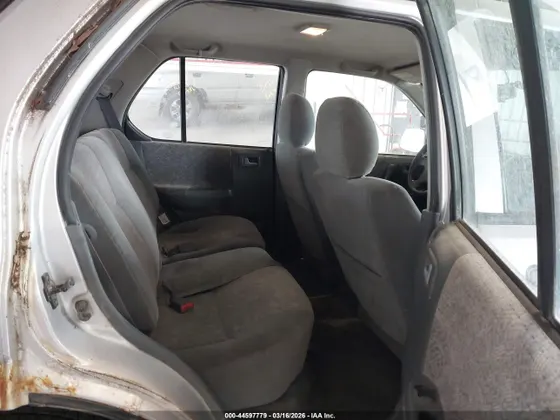 2000 Isuzu Rodeo S