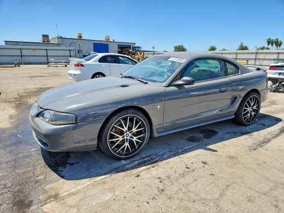 1996 Ford Mustang