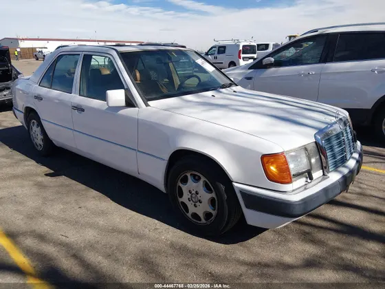 1993 Mercedes-Benz 400 Series 400E