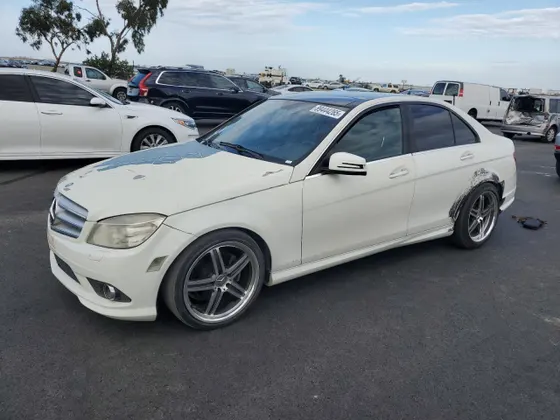 2010 Mercedes-Benz C-Class C 300 Sport