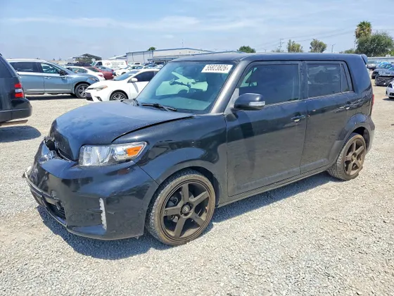 2013 Scion xB