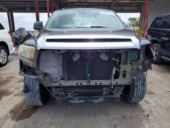2018 Toyota Tundra 2WD SR5