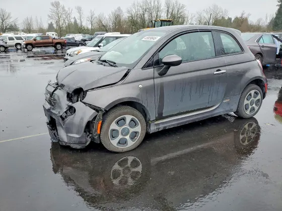 2016 FIAT 500e 500