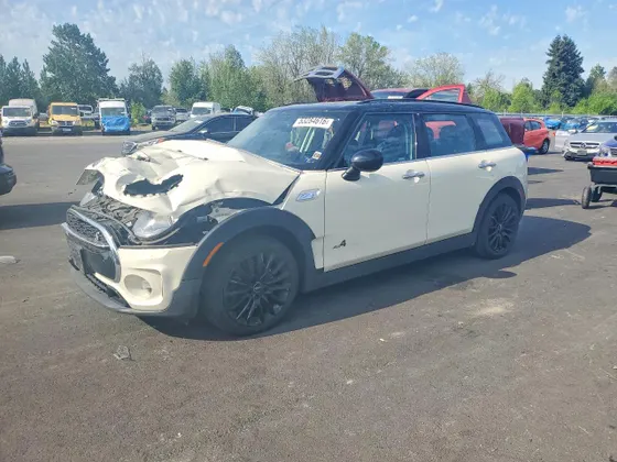 2017 MINI Clubman Cooper S
