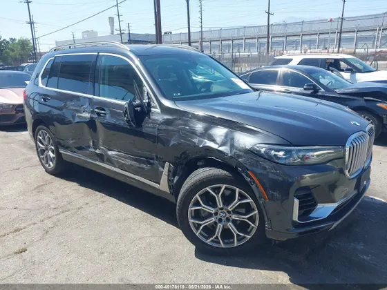2020 BMW X7 xDrive40i