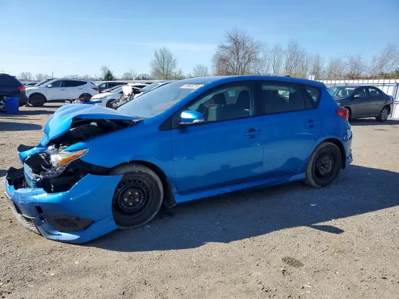2016 Scion iM