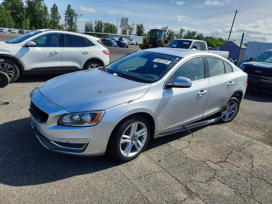 2015 Volvo S60 T5 Premier